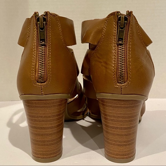 New Directions Milano Chunk Heel , Women’s Size 10 - Picture 3 of 7